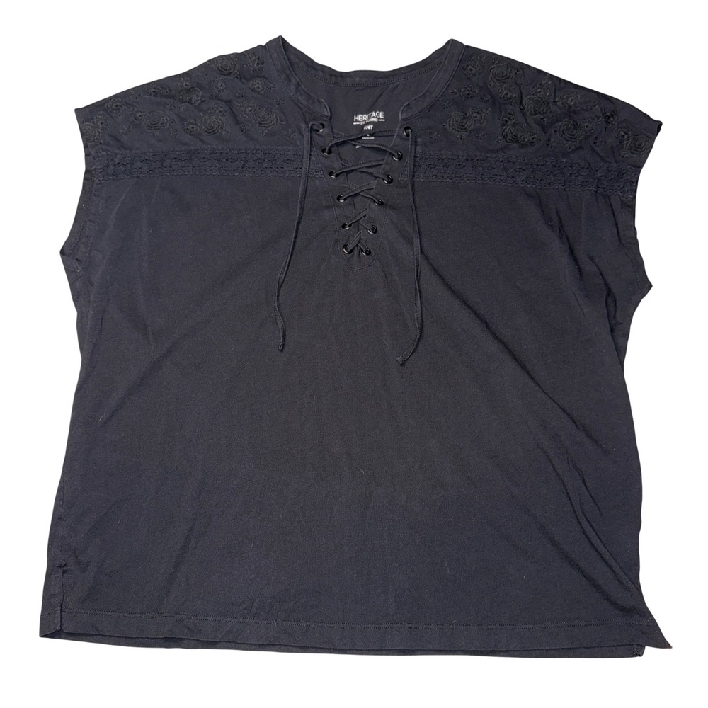 Torrid Heritage Top 2X Black Lace Up Floral rose Embroidery Crochet Trim Knit